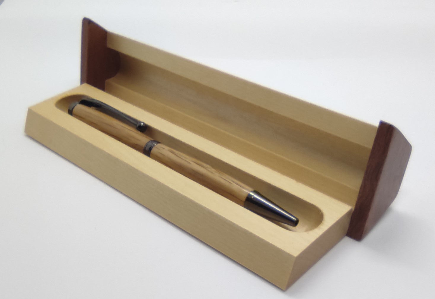 Wood Triangular Pen Box